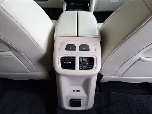 Used 2023 Buick Envision Avenir FWD image 24