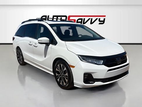 Used 2025 Honda Odyssey Elite image 1