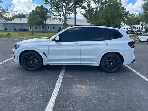 Used 2024 BMW X3 xDrive30i w/ Premium Package w/ZPA image 4