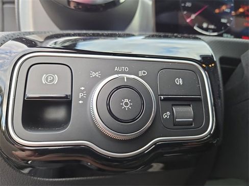 New 2025 Mercedes-Benz CLA 250 4MATIC image 21