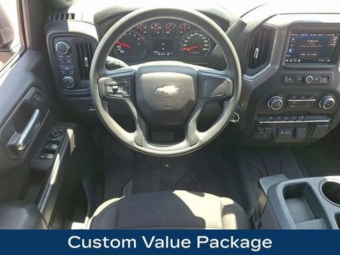Used 2023 Chevrolet Silverado 1500 Custom AWD/4WD image 3
