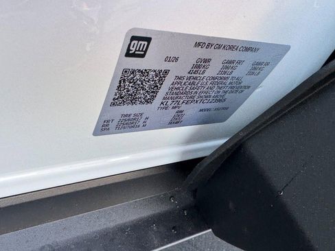 New 2026 Chevrolet Trax LS w/ Driver Confidence Package FWD image 17