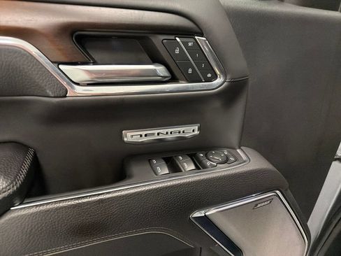 Used 2024 GMC Sierra 1500 Denali AWD/4WD image 13