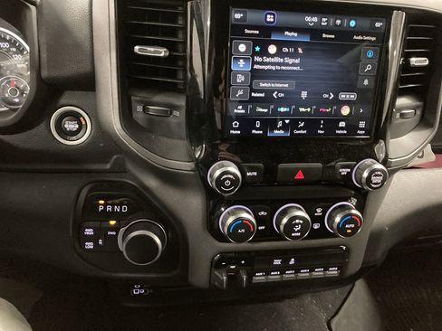 Used 2022 RAM 2500 Tradesman image 13