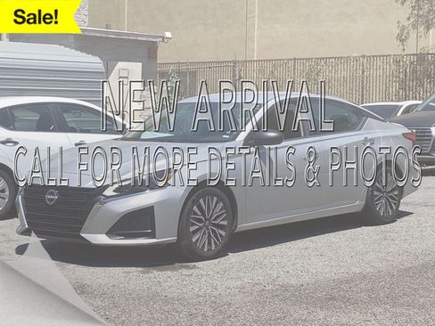 Certified 2024 Nissan Altima 2.5 SV FWD image 1
