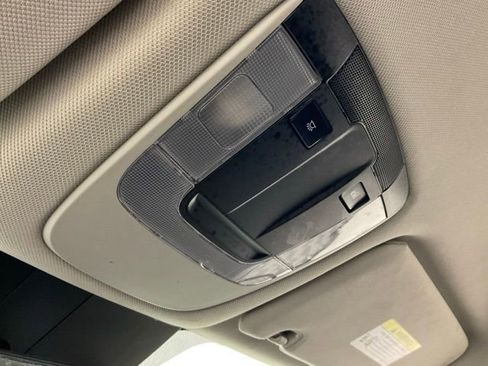 Used 2021 Kia Sorento LX image 23