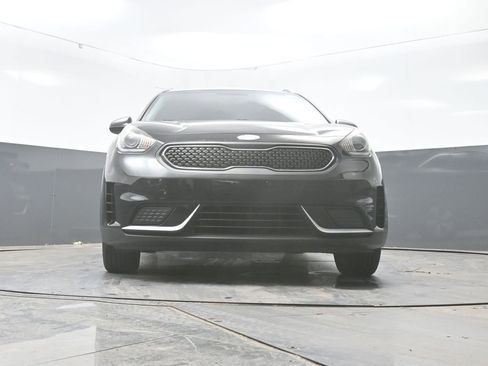 Used 2017 Kia Niro LX image 45