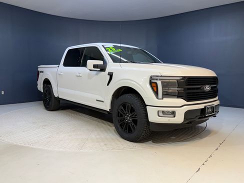Used 2025 Ford F150 Platinum AWD/4WD image 7
