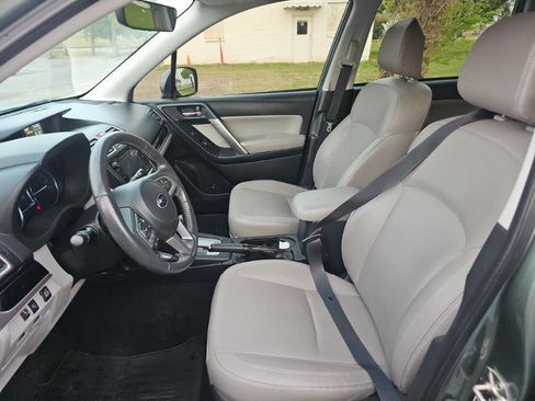Used 2017 Subaru Forester 2.5i Limited w/ Popular Package #2 image 3
