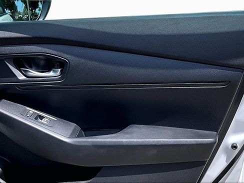 Used 2023 Honda Accord LX image 27