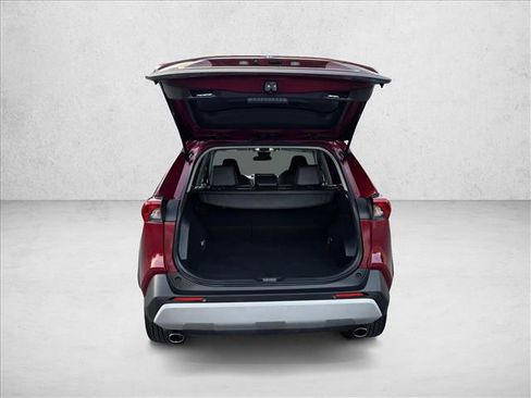 Used 2024 Toyota RAV4 Adventure image 7