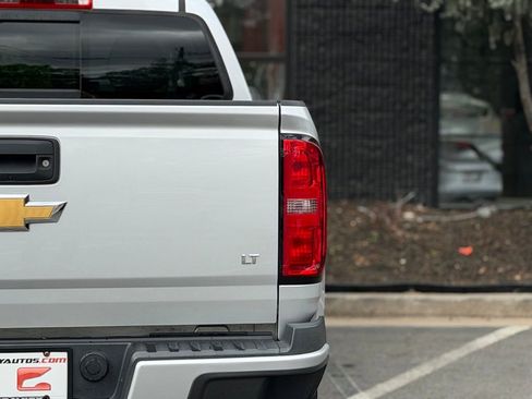 Used 2018 Chevrolet Colorado LT w/ LT Convenience Package image 16