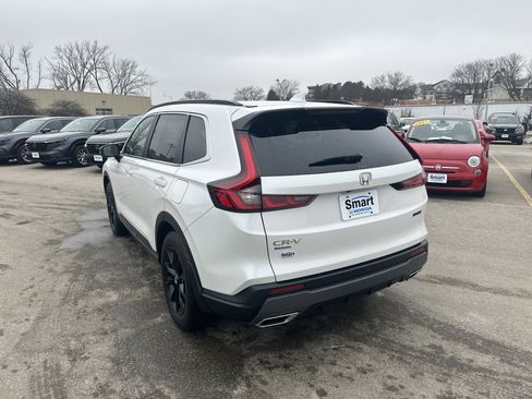 Certified 2025 Honda CR-V Sport image 5