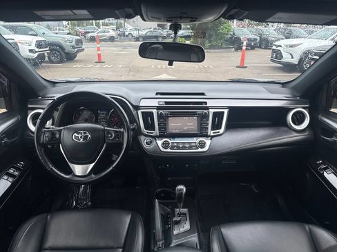 Used 2016 Toyota RAV4 SE AWD/4WD image 12