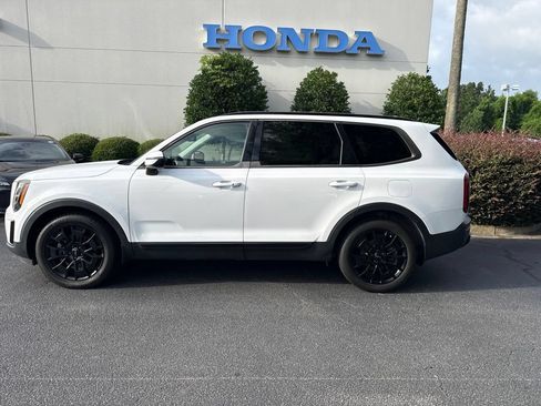 Used 2022 Kia Telluride EX w/ EX Premium Package AWD/4WD image 6