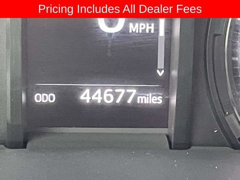 Used 2023 Toyota 4Runner SR5 Premium AWD/4WD image 25