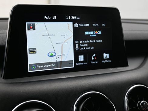 Used 2019 Kia Stinger GT1 image 4