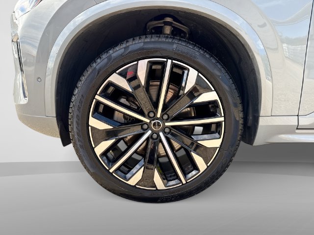 Certified 2026 Volvo XC90 B6 Ultra AWD/4WD image 23