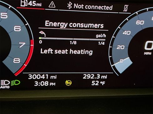 Used 2023 Audi Q3 2.0T Premium w/ Convenience Package image 13