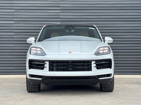 Certified 2026 Porsche Cayenne Coupe AWD/4WD image 10