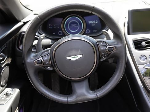 Used 2021 Aston Martin DB11 Volante RWD image 46