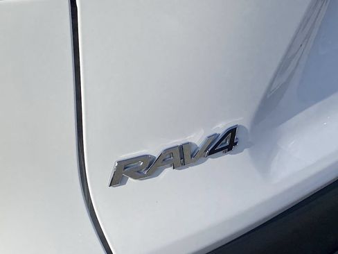 Certified 2025 Toyota RAV4 LE FWD image 6