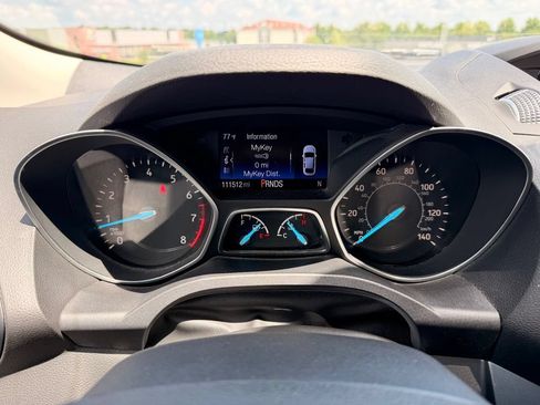 Used 2017 Ford Escape SE FWD image 16