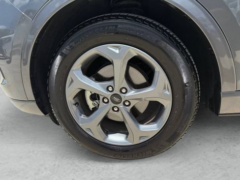 Used 2024 Ford Escape ST-Line w/ Tech Pack #1 FWD image 24