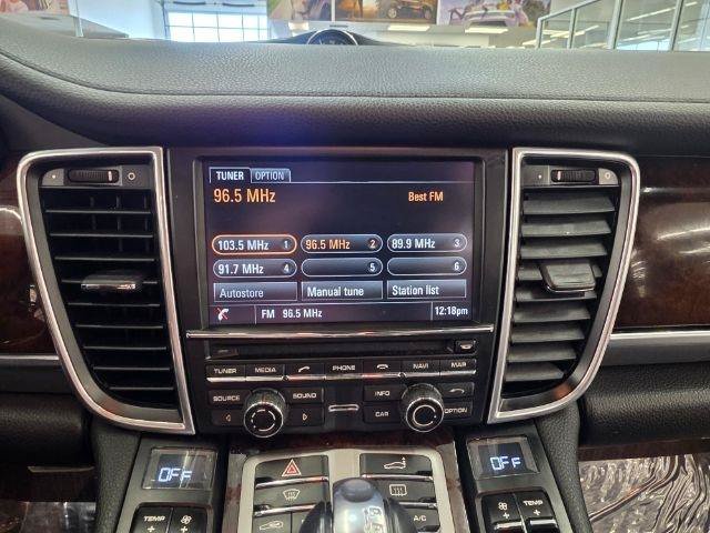 Used 2015 Porsche Panamera w/ Premium Package Plus RWD image 19