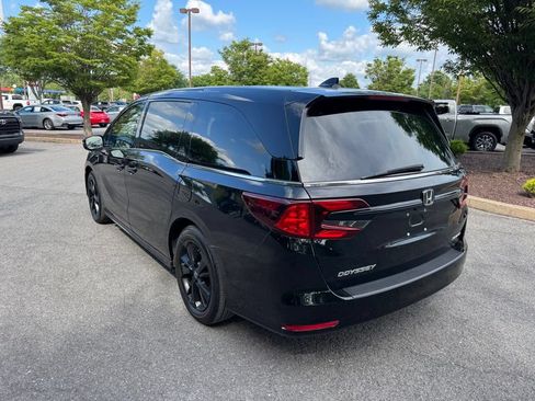 Used 2023 Honda Odyssey Sport image 5