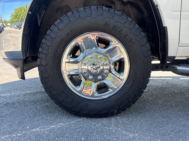 Used 2024 RAM 3500 Tradesman w/ Chrome Appearance Group AWD/4WD image 5