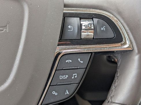 Certified 2023 Lincoln Nautilus Reserve w/ Equipment Group 202A image 29