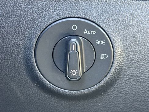 Used 2024 Volkswagen Taos S image 20