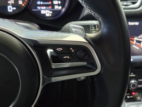 Used 2017 Porsche 718 Cayman S image 17