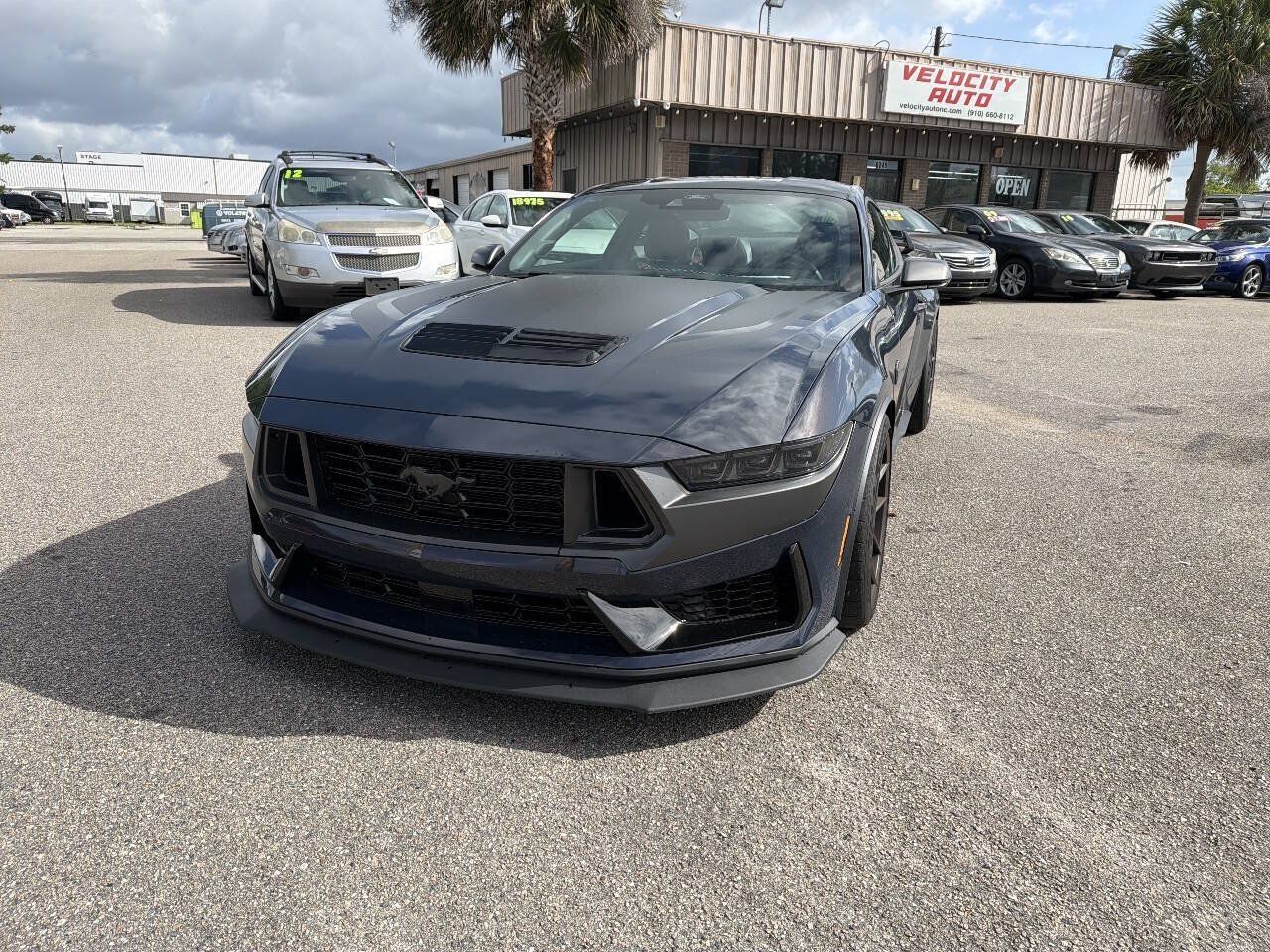 Used 2025 Ford Mustang Dark Horse w/ Dark Horse Handlin Package RWD image 1
