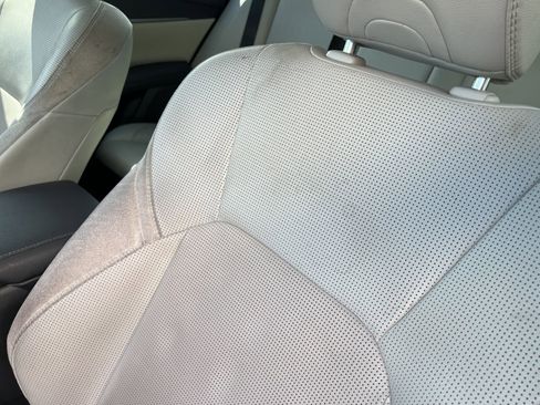 Used 2025 Toyota Camry XLE w/ Premium Package FWD image 6