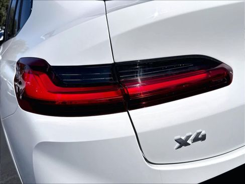 Used 2024 BMW X4 M40i w/ Premium Package AWD/4WD image 26
