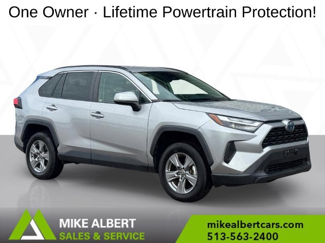 Used 2022 Toyota RAV4 XLE AWD/4WD image 1