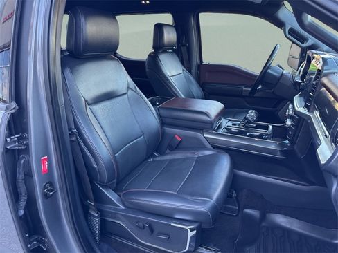 Used 2022 Ford F150 Lariat image 37