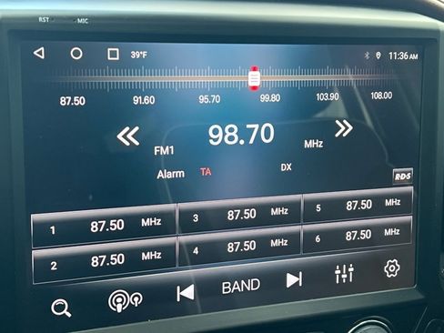 Used 2016 Chevrolet Silverado 2500 High Country w/ Duramax Plus Package image 14