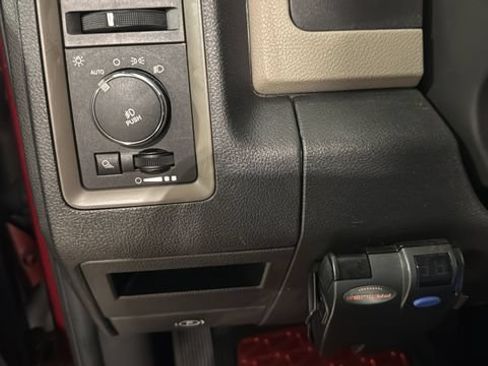 Used 2012 RAM 1500 Express AWD/4WD image 21