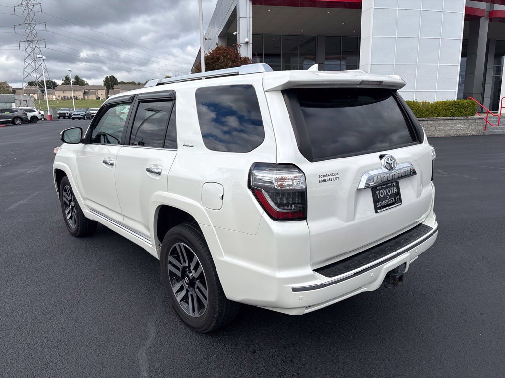 Used 2014 Toyota 4Runner Limited AWD/4WD image 3