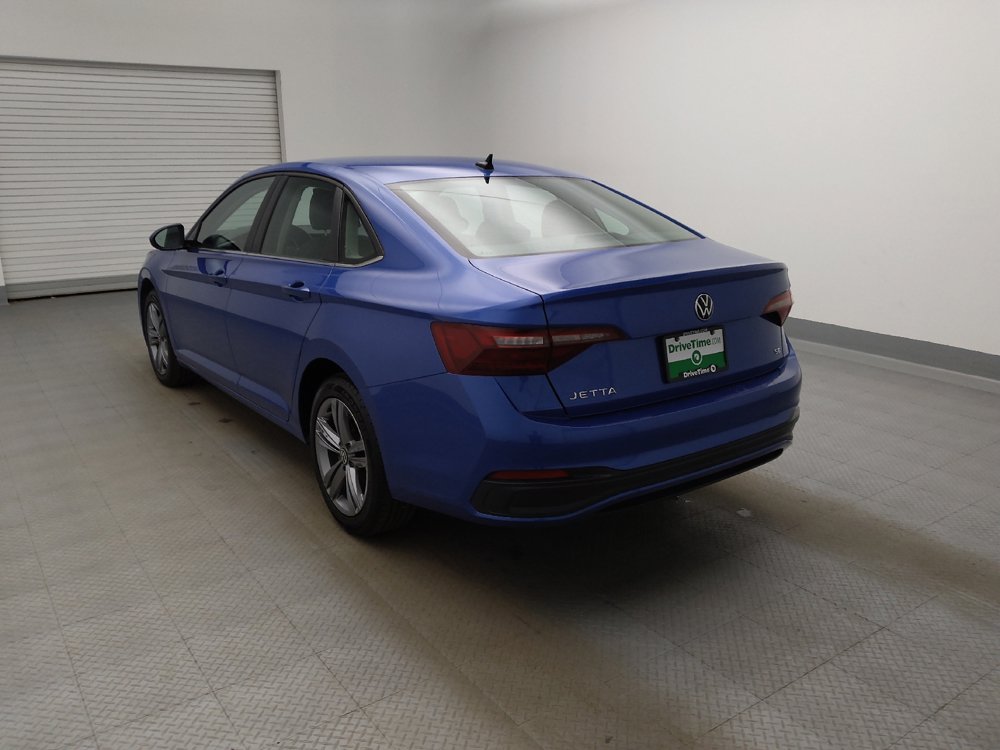 Used 2024 Volkswagen Jetta SE FWD image 5