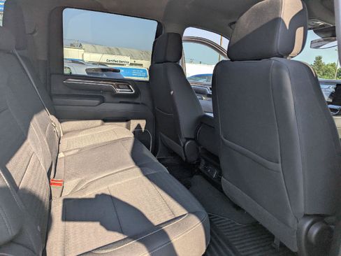 Certified 2025 Chevrolet Silverado 2500 LT w/ Convenience Package AWD/4WD image 26