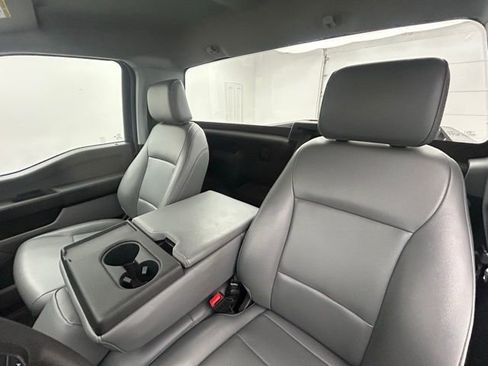 Used 2025 Ford F250 XL w/ XL Chrome Package image 27