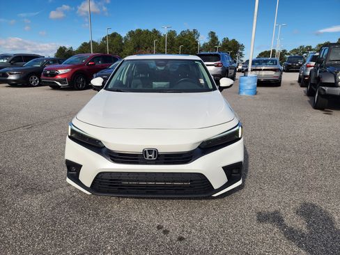 Certified 2023 Honda Civic Touring image 9