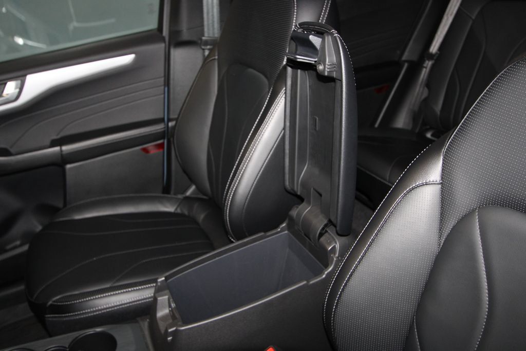 Used 2025 Ford Escape SE w/ PHEV Premium Package FWD image 21