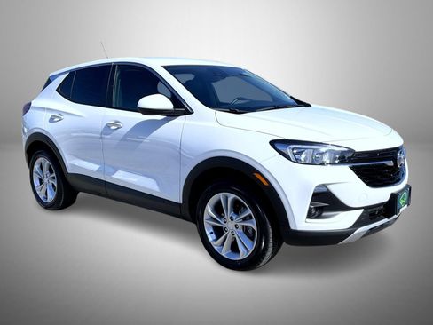 Certified 2023 Buick Encore GX Preferred w/ Cold Weather Comfort Package AWD/4WD image 3