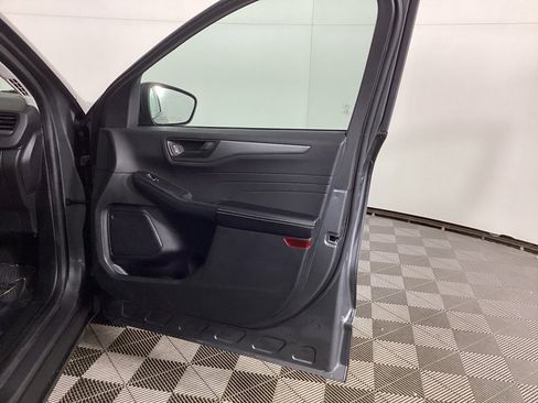 Used 2023 Ford Escape Active w/ Tech Pack #1 image 8