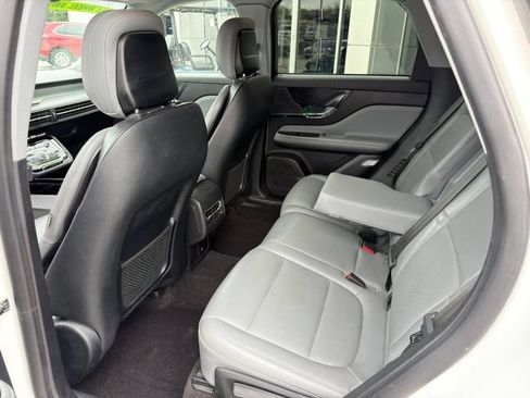 Used 2020 Lincoln Corsair AWD w/ Equipment Group 101A image 13